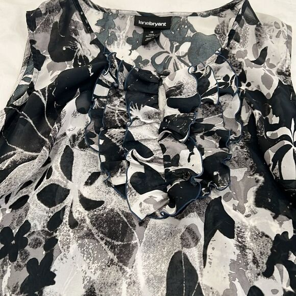 Lane Bryant Floral Ruffle Blouse Black Gray White Sheer Sleeveless Top 16 Plus - Picture 10 of 10